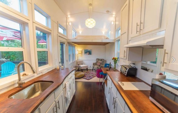 Tiny House Hero Picture