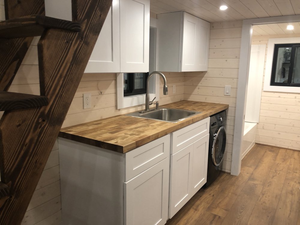 Tiny House Hero Picture