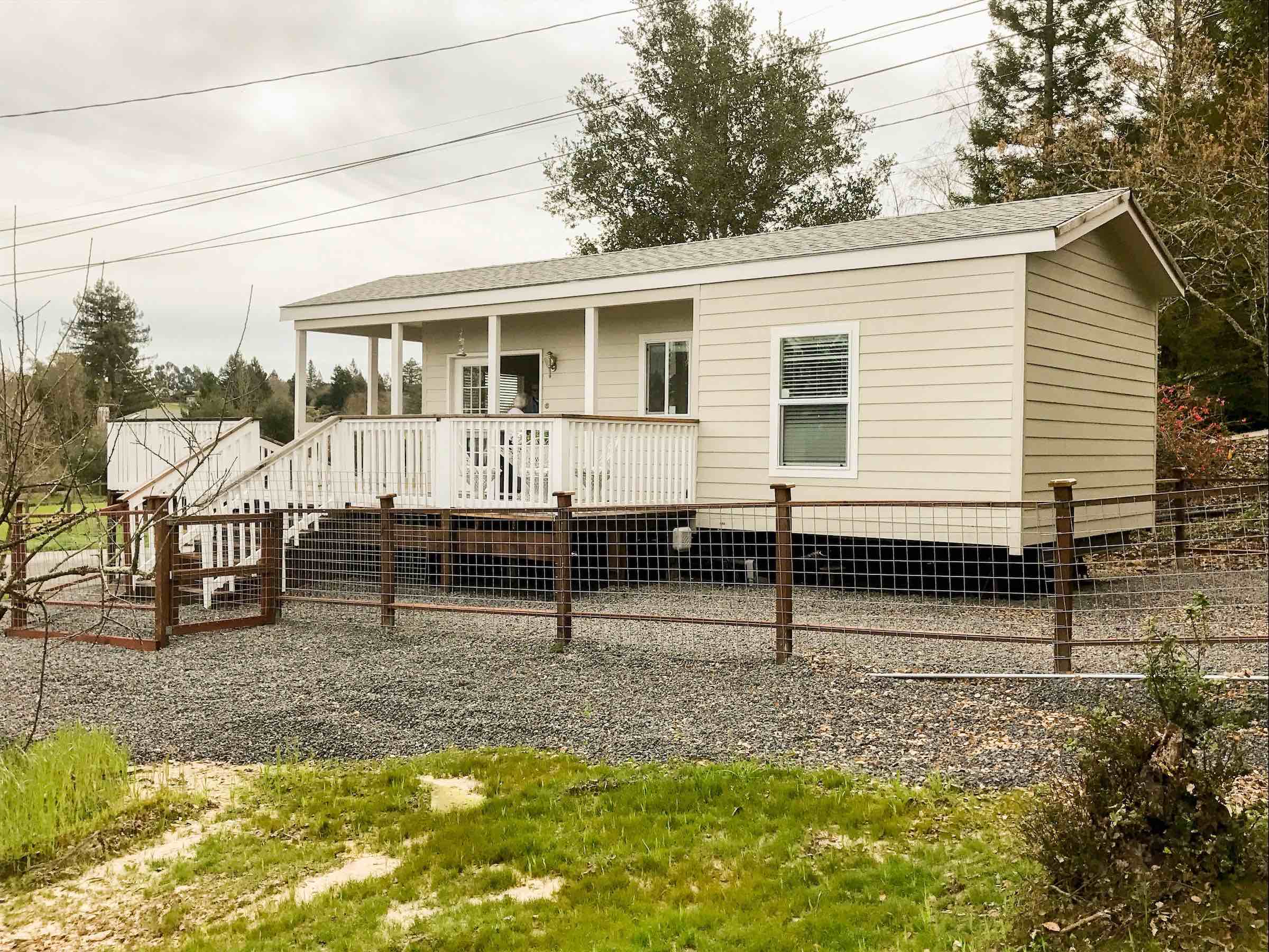 Tiny House Hero Picture