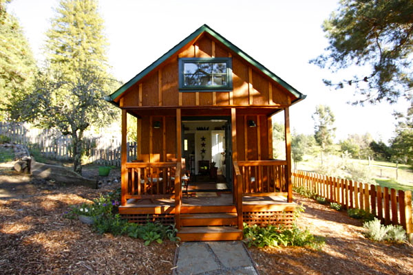 Tiny House Hero Picture