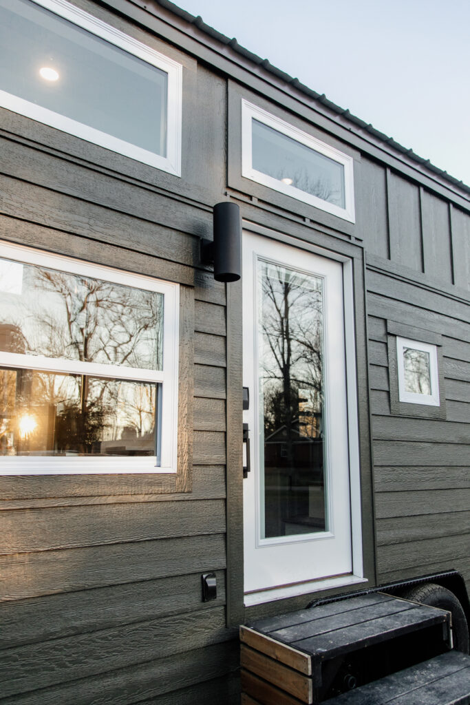 Tiny House Hero Picture