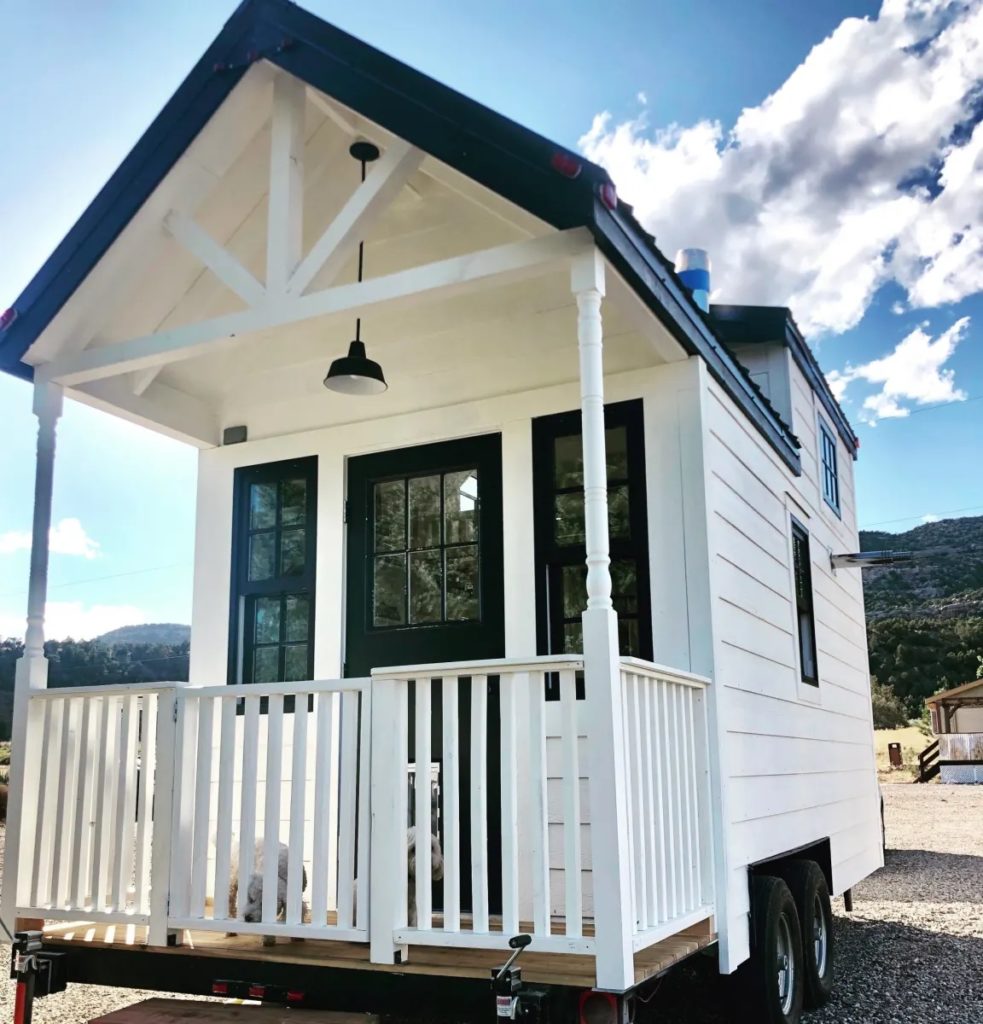 Tiny House Hero Picture