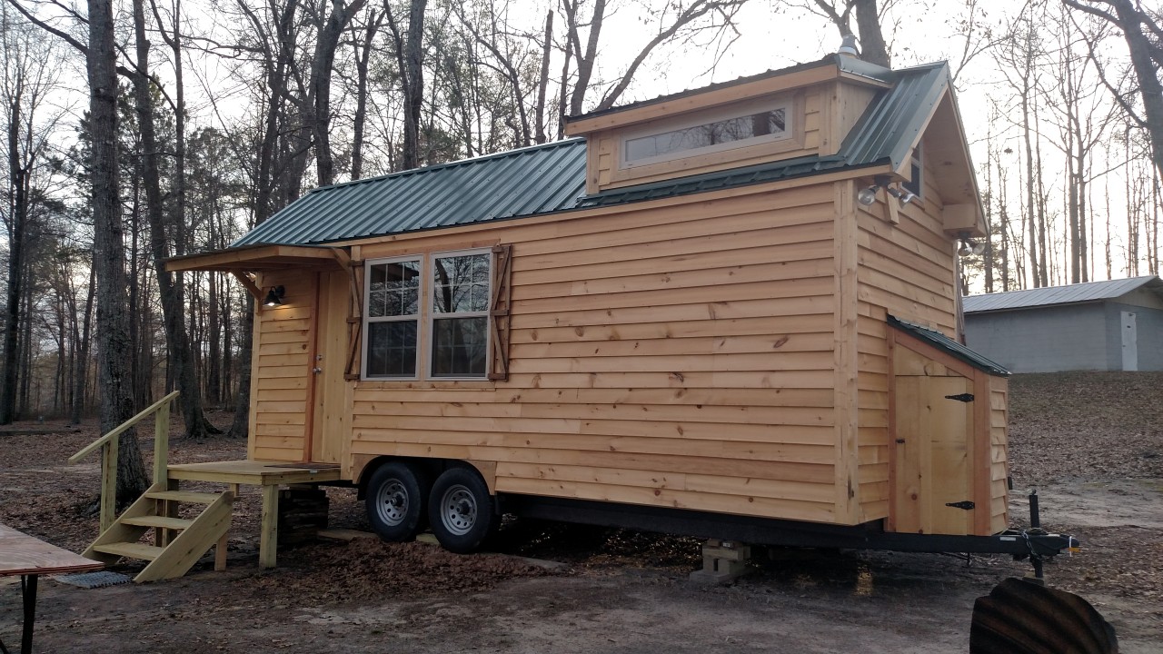Tiny House Hero Picture
