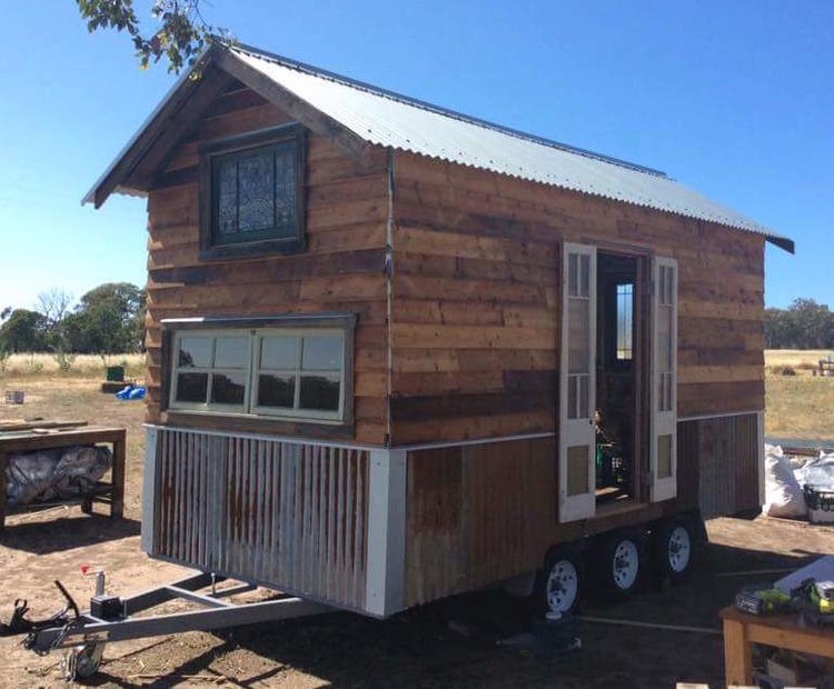 Tiny House Hero Picture