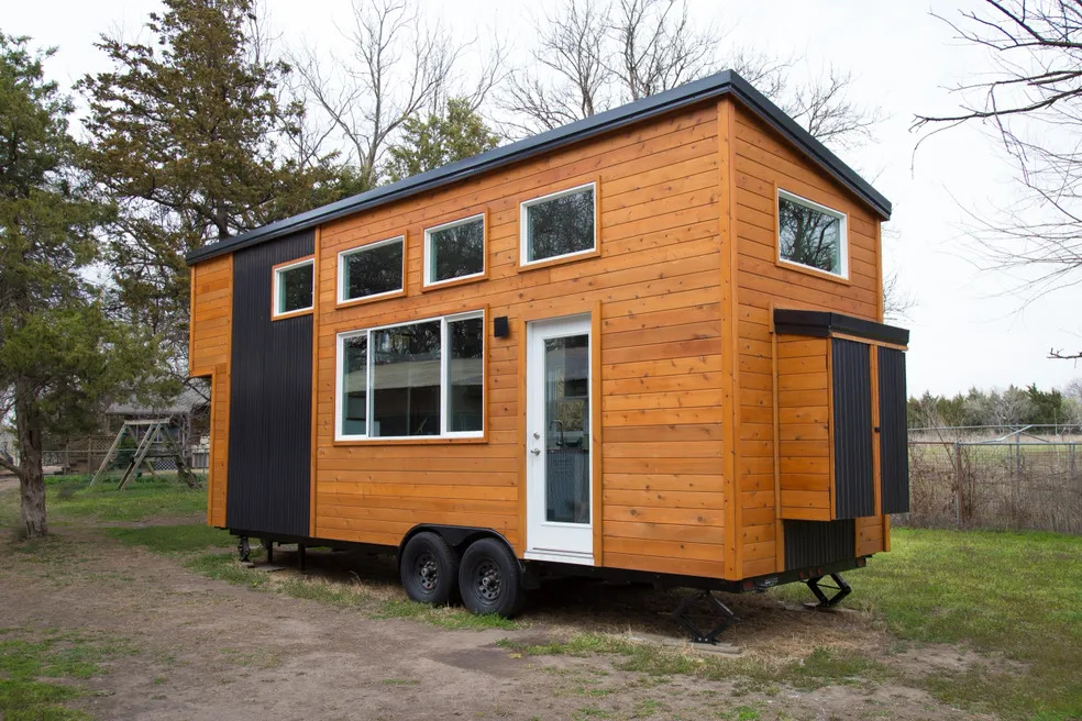 Tiny House Hero Picture