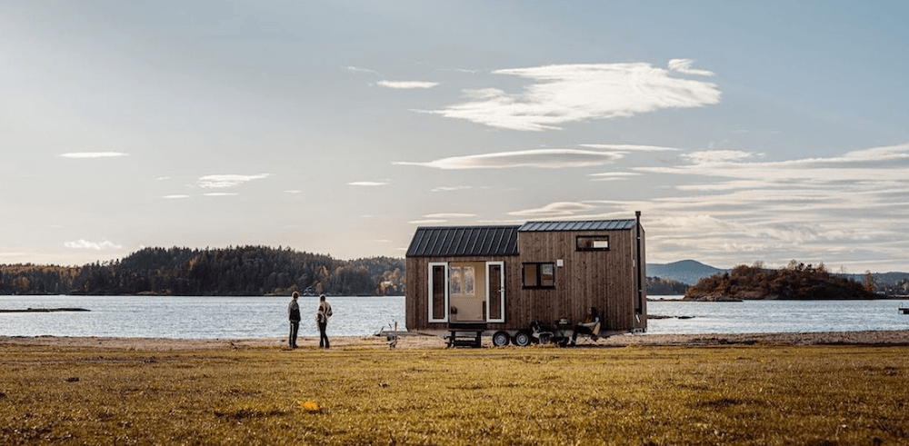 Tiny House on Lake